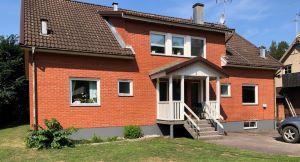 Bild på framsidan av fastigheten i Vrigstad